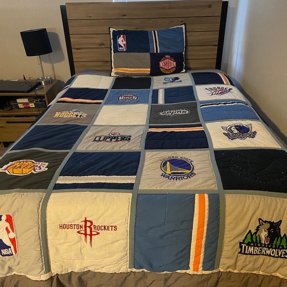 Full NBA Bedspread - Picture 1 of 2